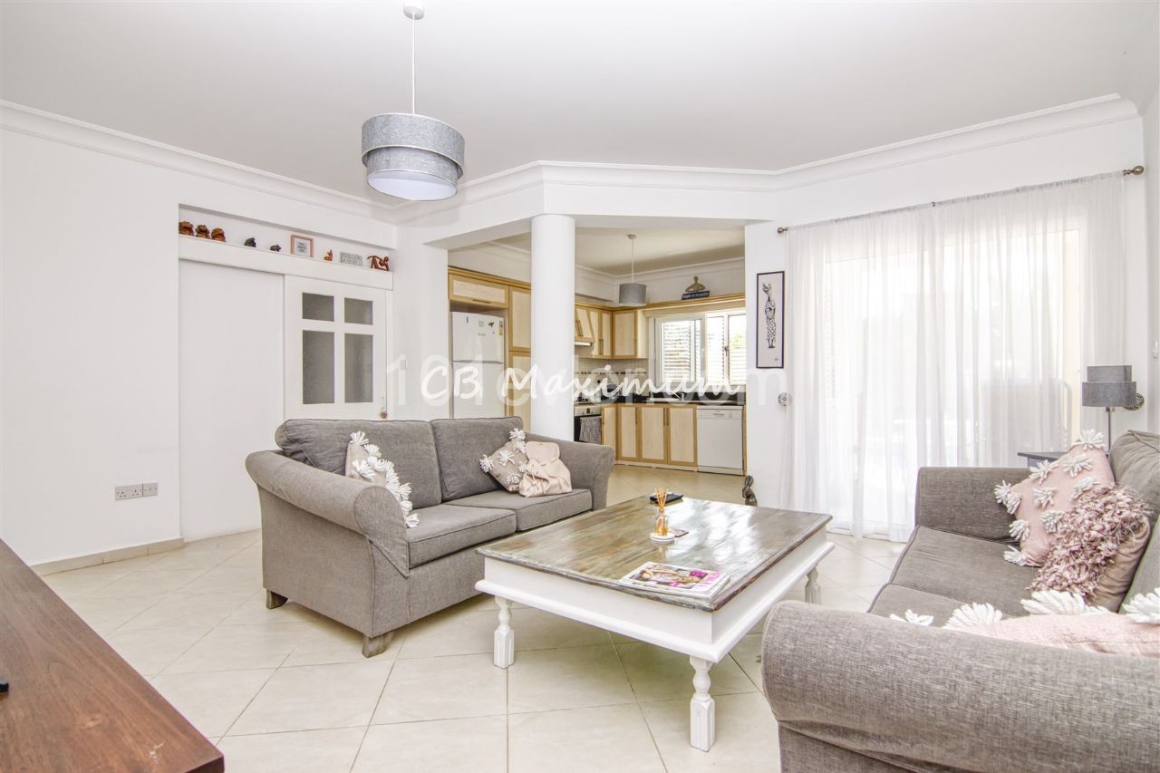 Flat For Sale in Ozanköy, Kyrenia