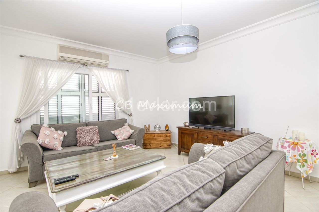 Flat For Sale in Ozanköy, Kyrenia