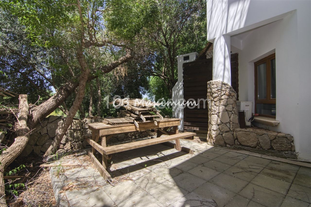 Villa For Sale in Lapta, Kyrenia