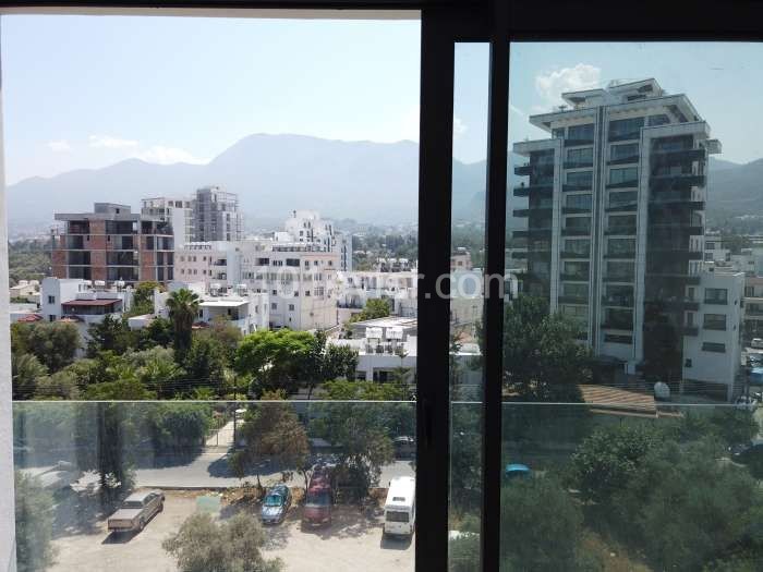 Flat To Rent in Girne Merkez, Kyrenia