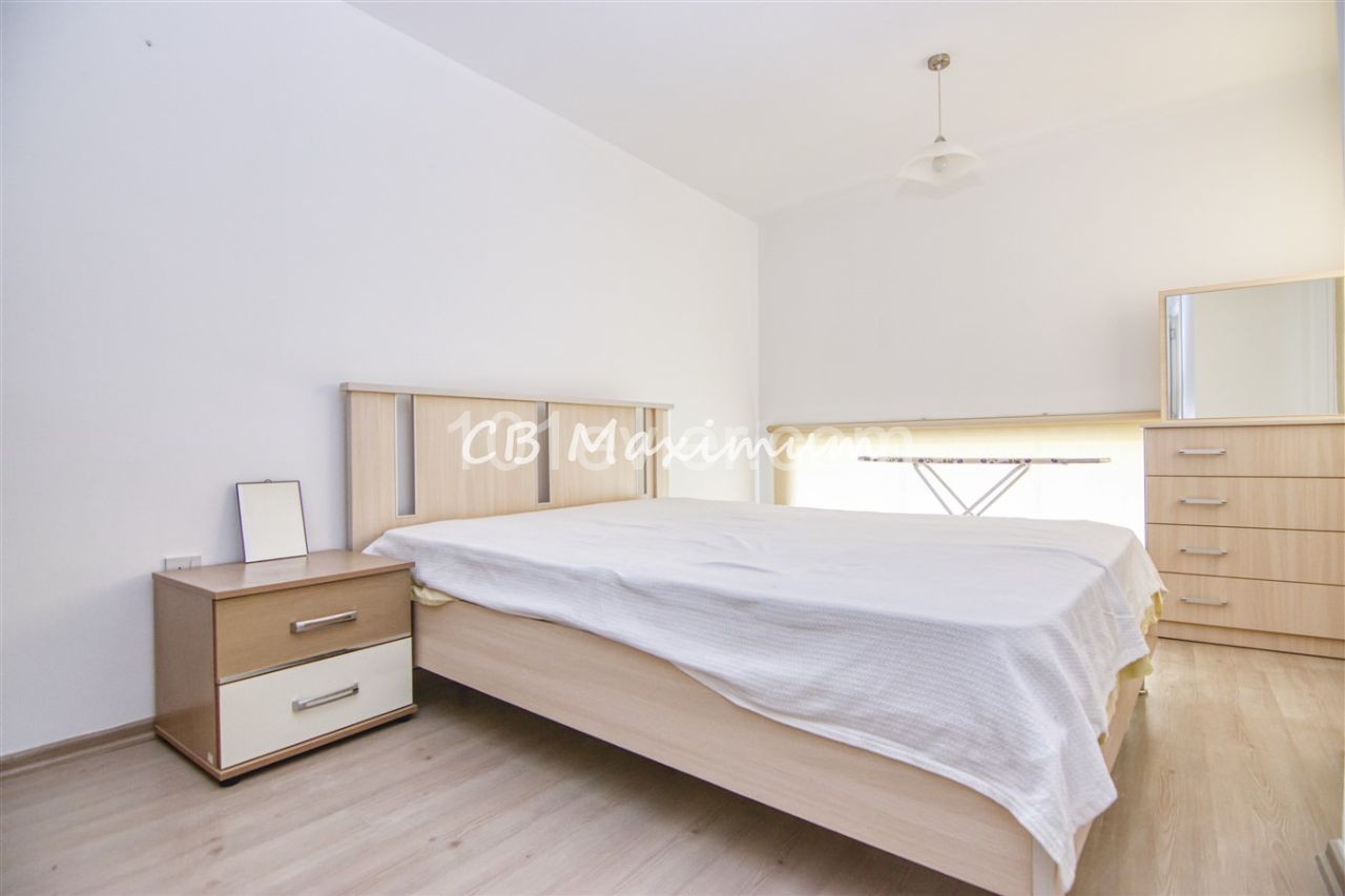 Flat To Rent in Alsancak, Kyrenia