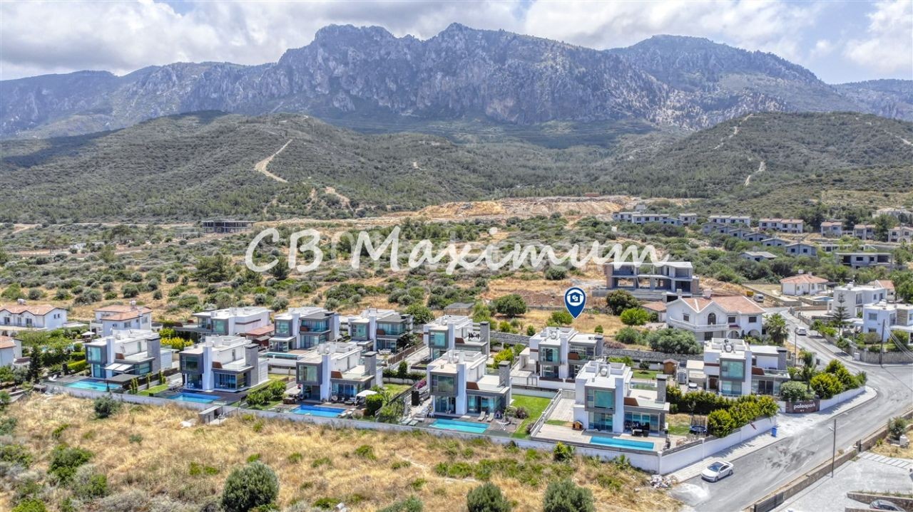 Villa For Sale in Edremit, Kyrenia