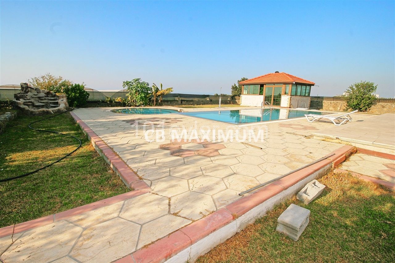 Detached Villa for Sale with 4 + 2 Pools Among 120 Fruit Trees in Als Decak, Kyrenia, Cyprus ** 