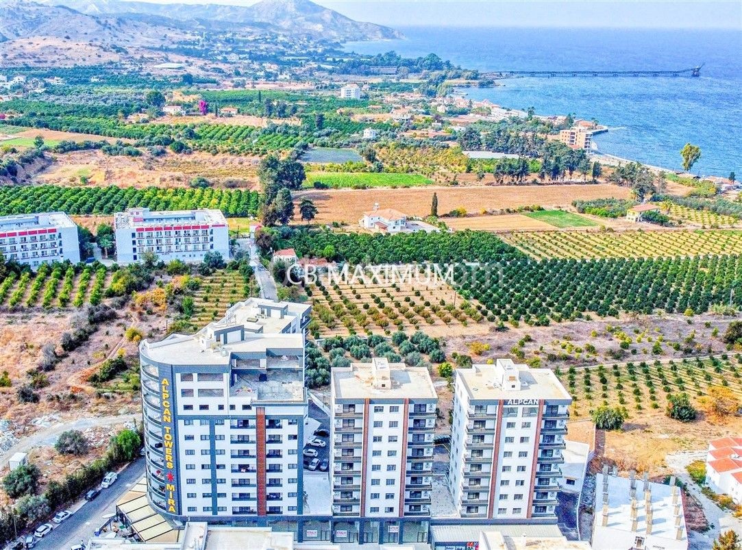 NORTH CYPRUS LEFKE MERKEZ DUKKANLAR SATILIK 