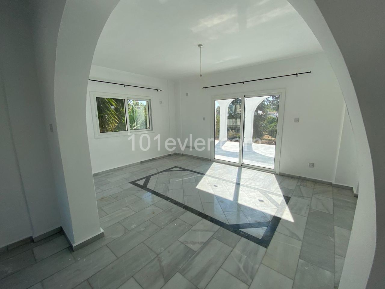 Spacious 3 Bedroom Mediterranean Villa in Kyrenia Ozankoy 