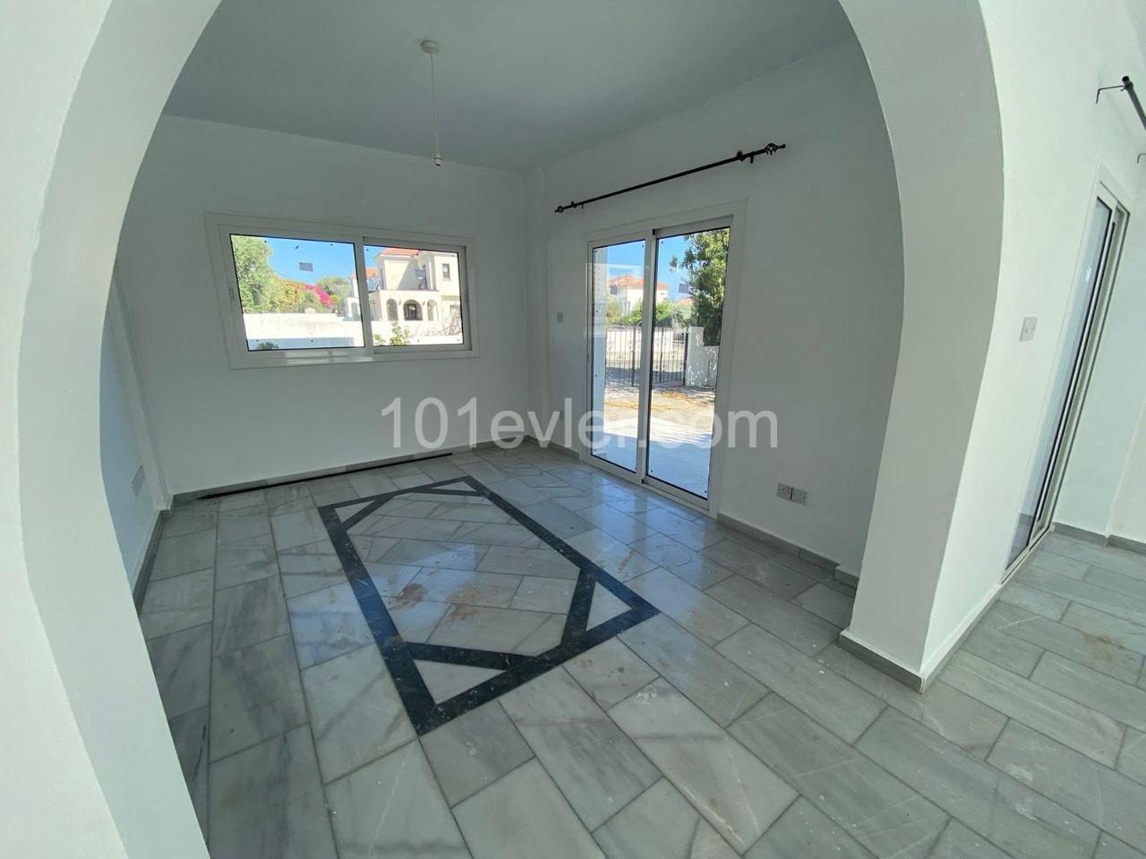 Spacious 3 Bedroom Mediterranean Villa in Kyrenia Ozankoy 