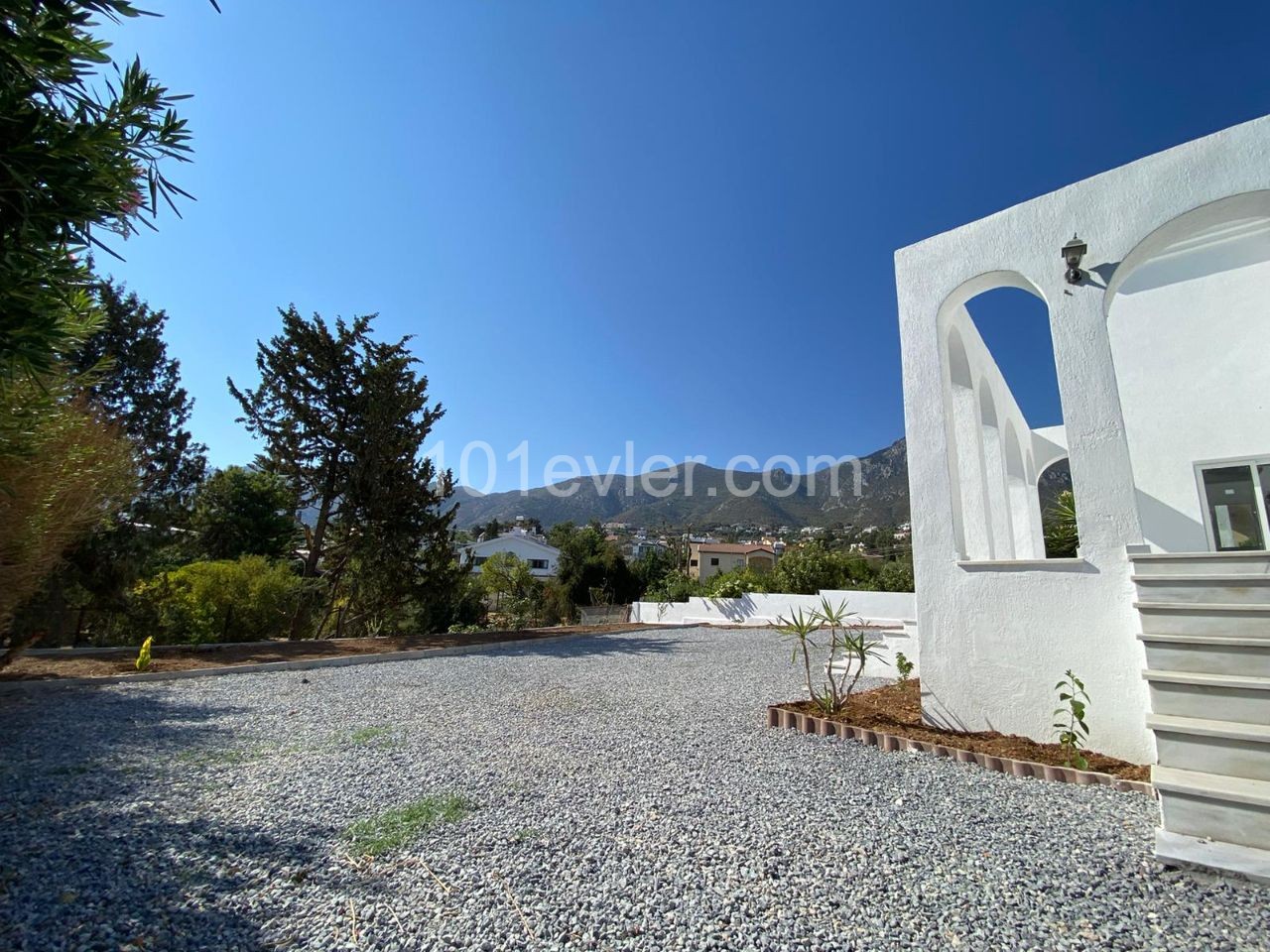 Spacious 3 Bedroom Mediterranean Villa in Kyrenia Ozankoy 