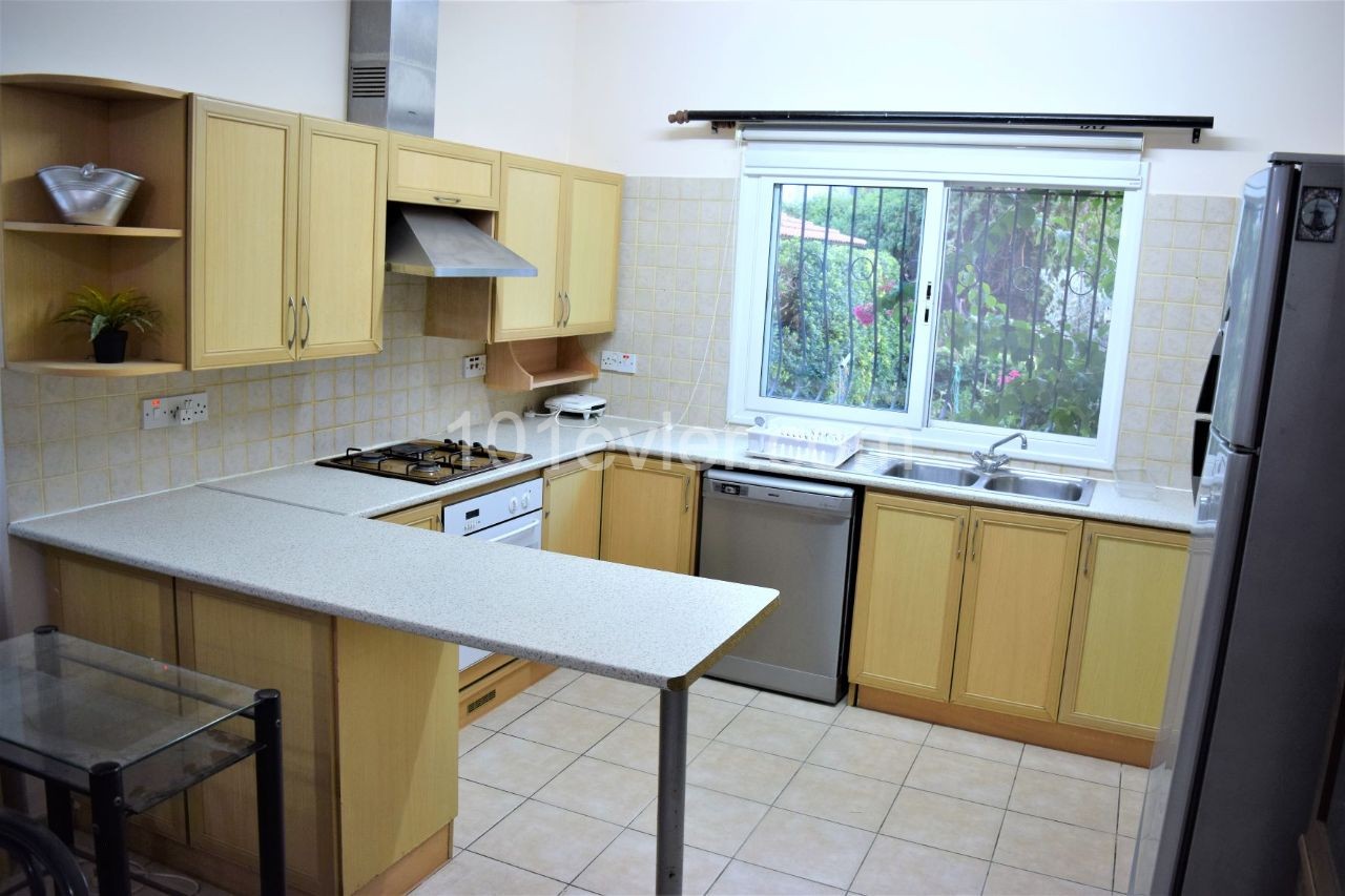 3 Bedroom Semi-detached Town House In Karaoglanoglu Kyrenia 