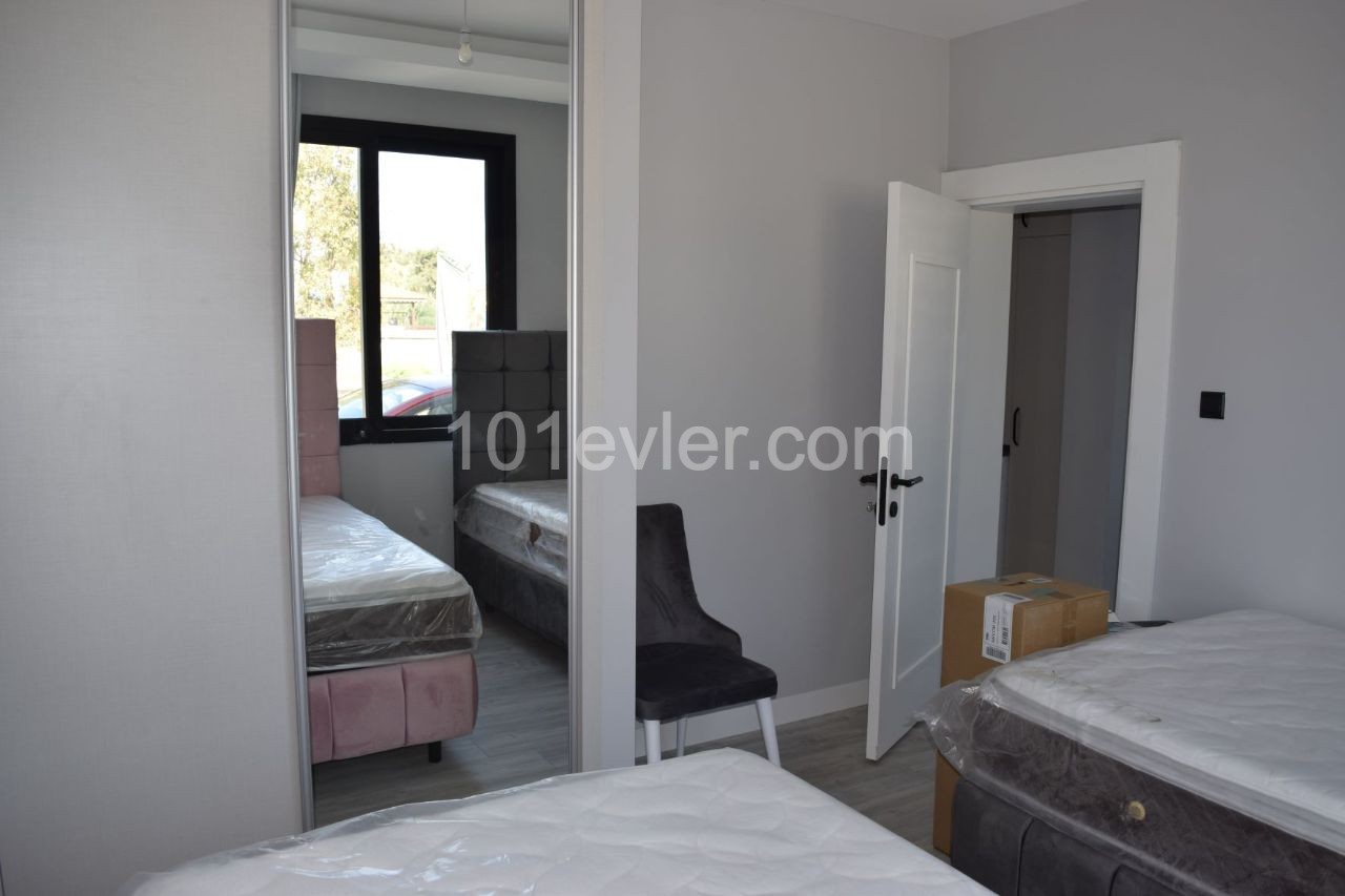 2+1 Apartment Flat with Garden and Sea View in Girne Karaoglanoglu 