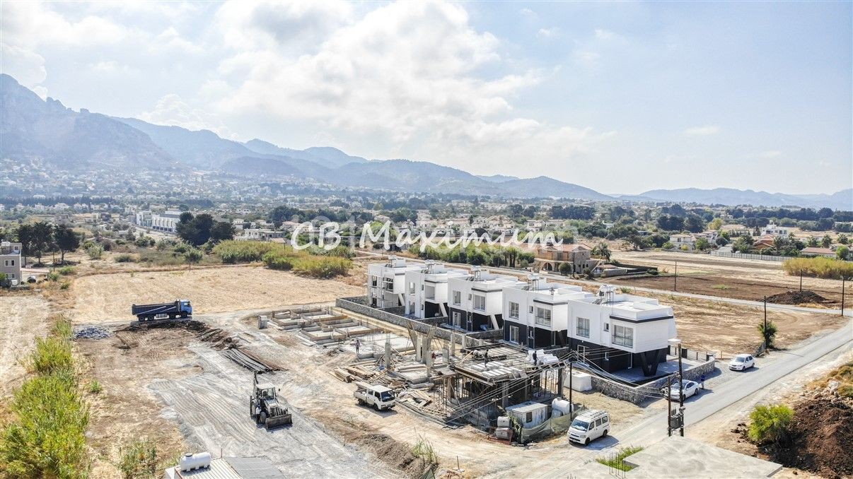 NORTH CYPRUS KYRENİA KARŞİYAKA REGİON 3+1 VİLLA FOR SALE 