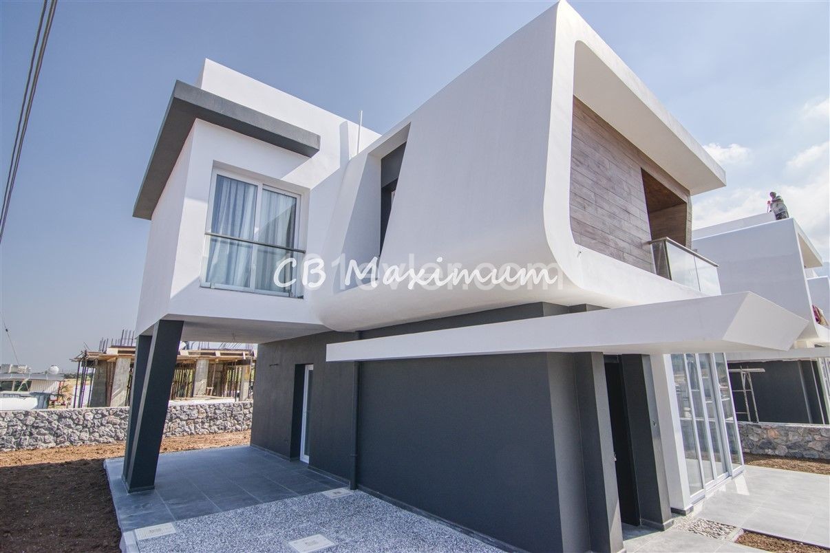 NORTH CYPRUS KYRENİA KARŞİYAKA REGİON 3+1 VİLLA FOR SALE 