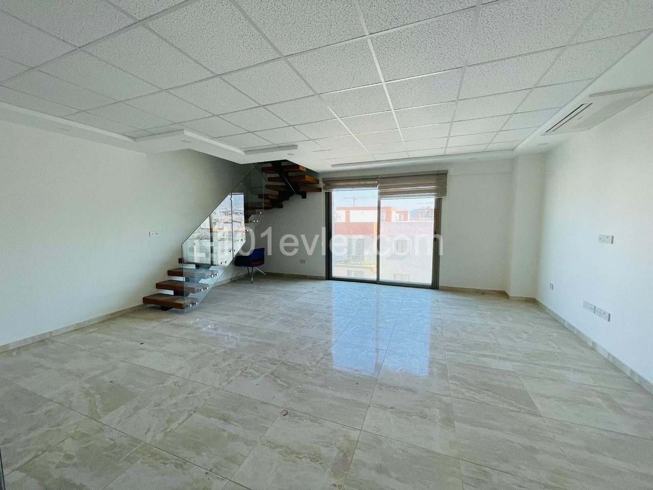 90 M2 DUBLEX NEW OFFICE IN THE CENTER OF CYPRUS KYRENIA ** 