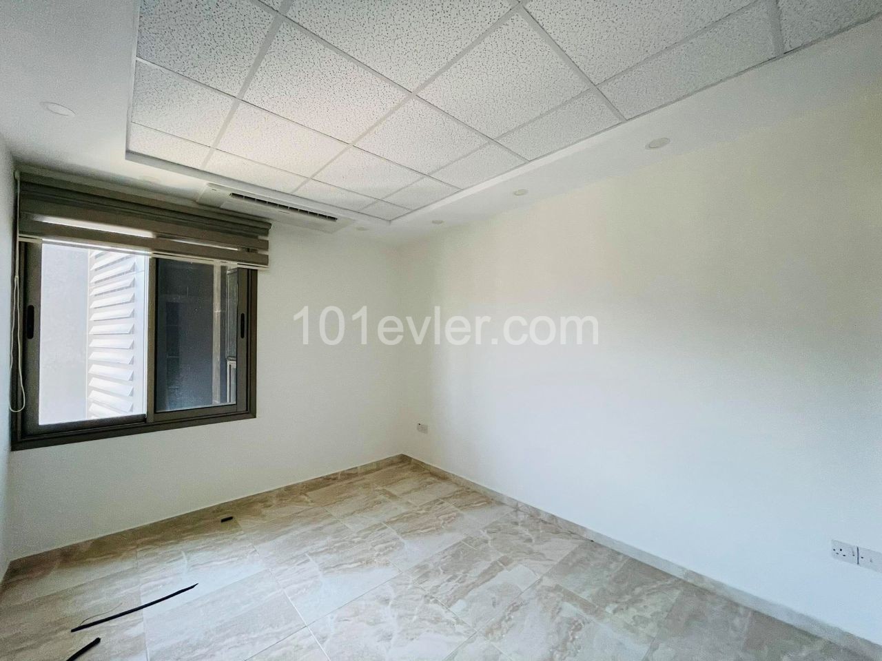 2+1 NEW 110 M2 OFFICE IN THE CENTER OF CYPRUS KYRENIA ** 