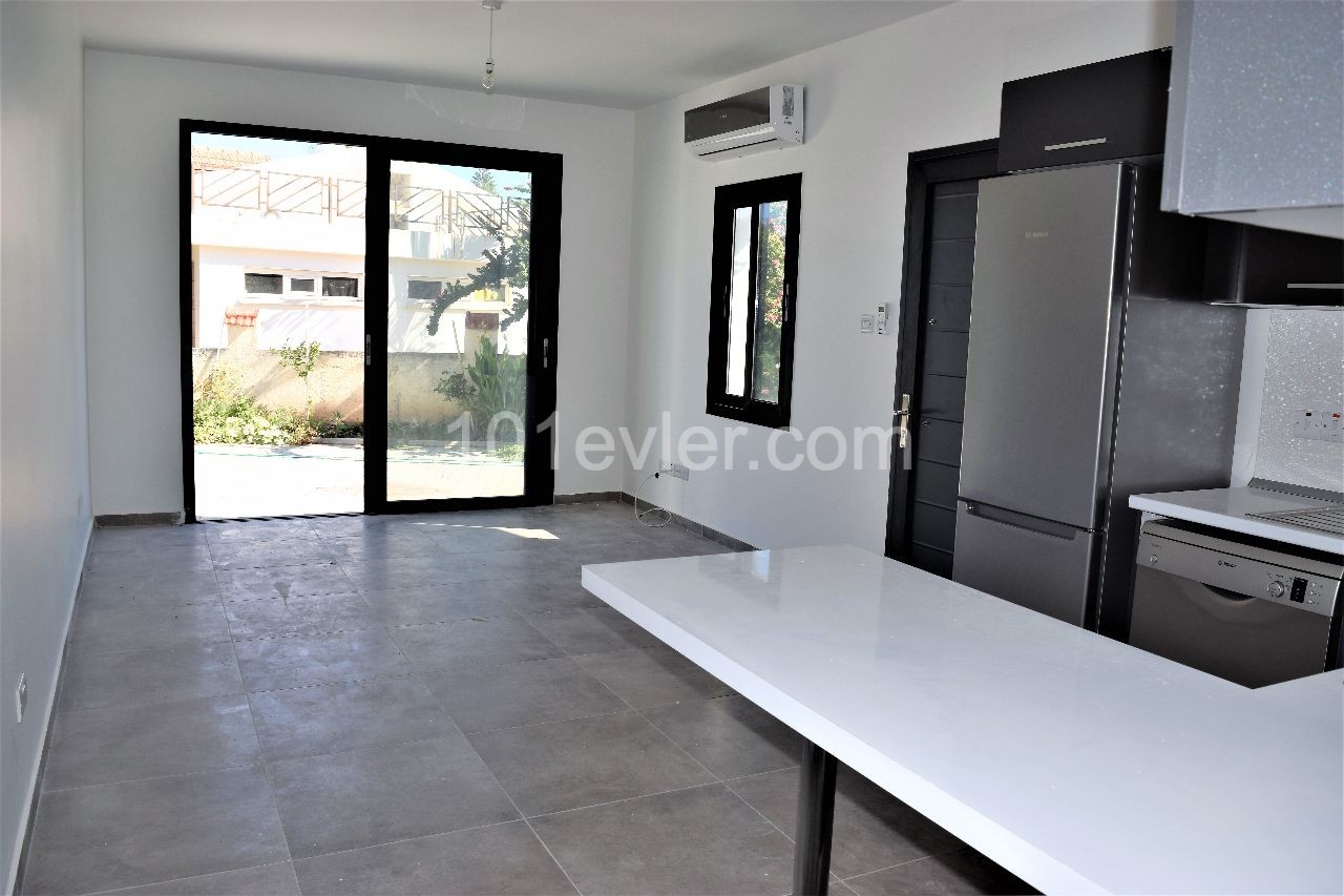 1+1 Apartment Flat For Rent in Kyrenia Ozanköy Northern Cyprus 