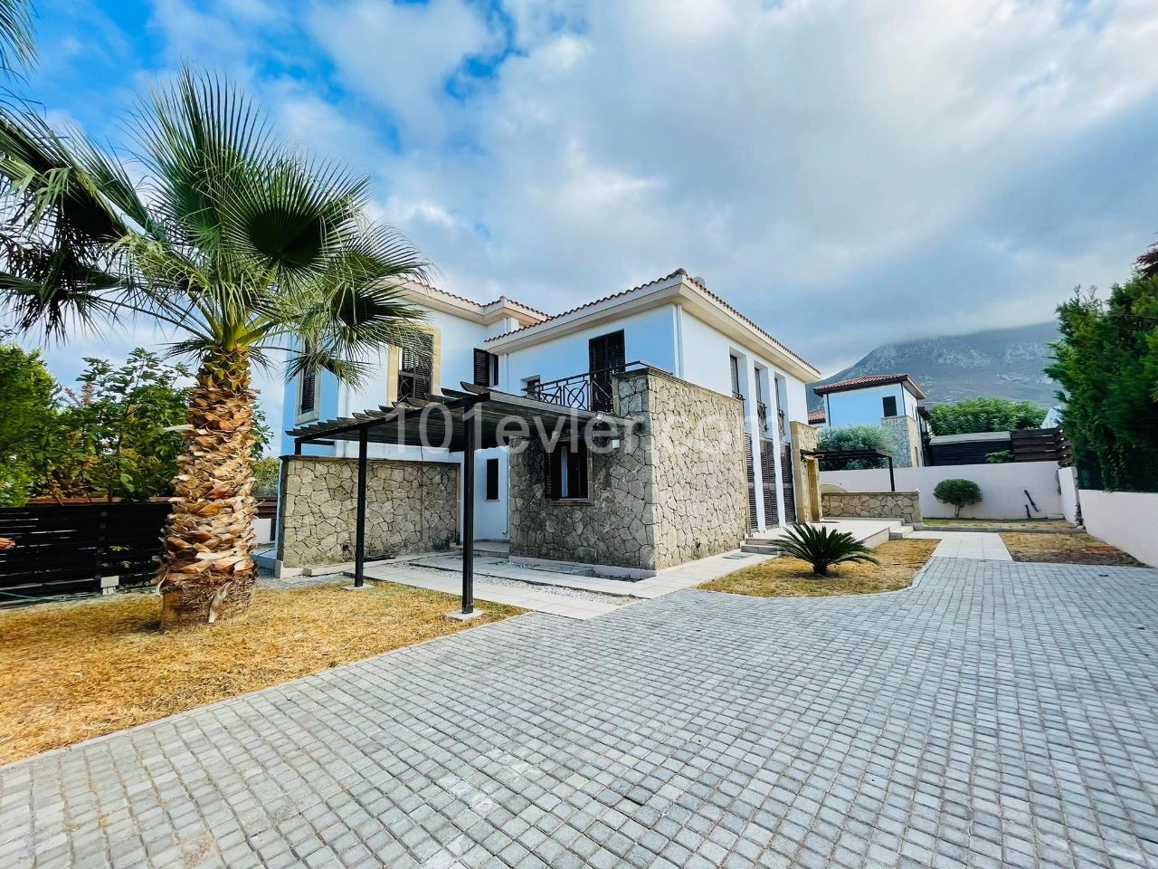 Villa For Sale in Bellapais, Kyrenia