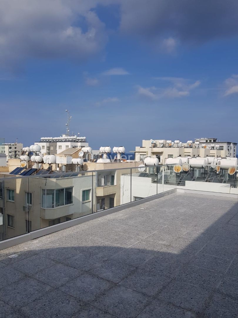 Flat To Rent in Girne Merkez, Kyrenia