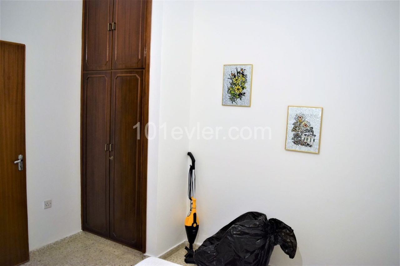 4 Bedrooms Traditional Cypriot House for Rent in Ozankoy Kyrenia 