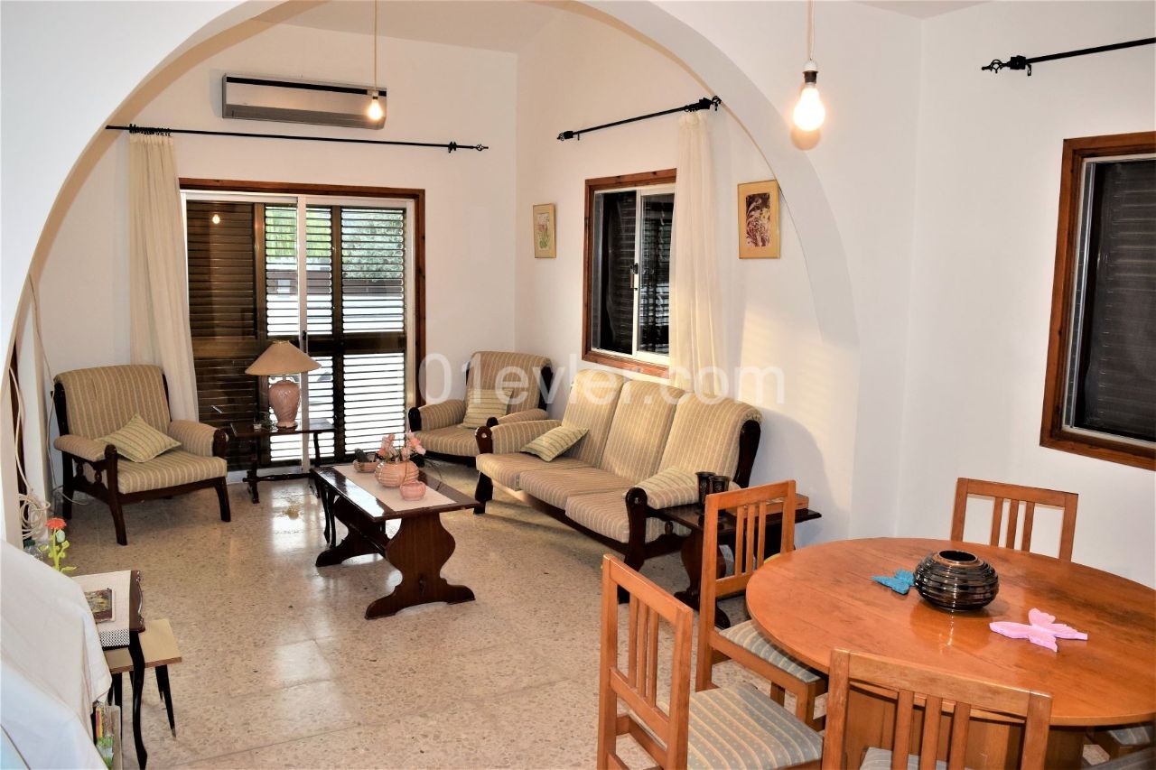 4 Bedrooms Traditional Cypriot House for Rent in Ozankoy Kyrenia 