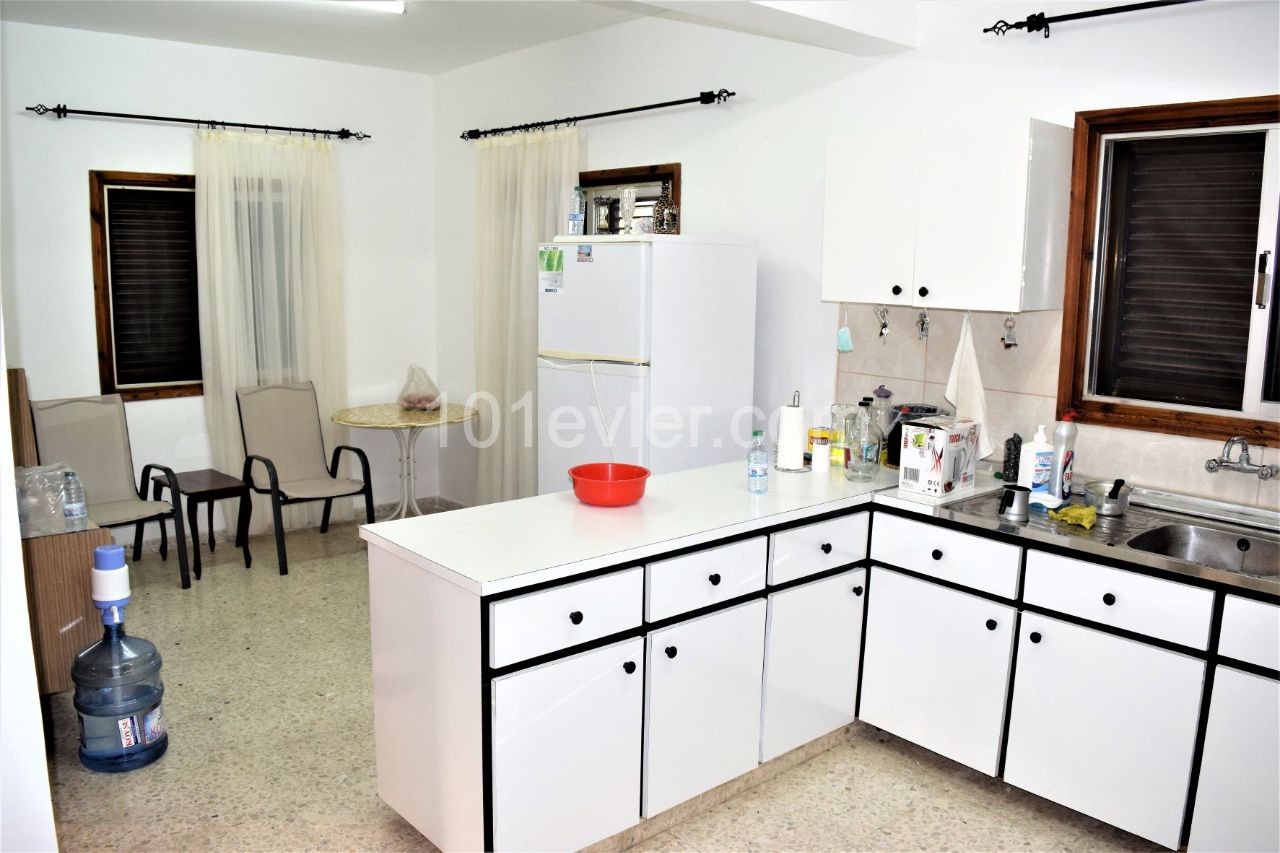 4 Bedrooms Traditional Cypriot House for Rent in Ozankoy Kyrenia 