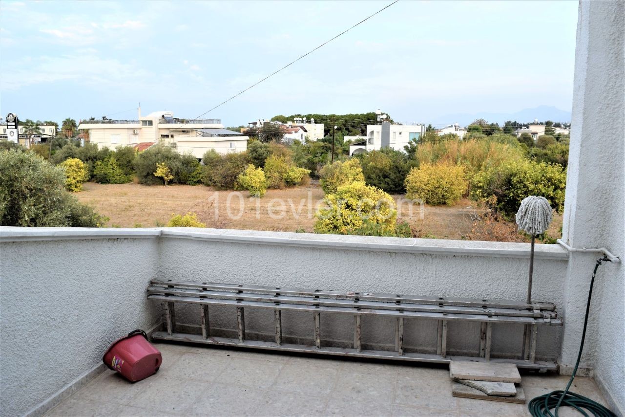 4 Bedrooms Traditional Cypriot House for Rent in Ozankoy Kyrenia 