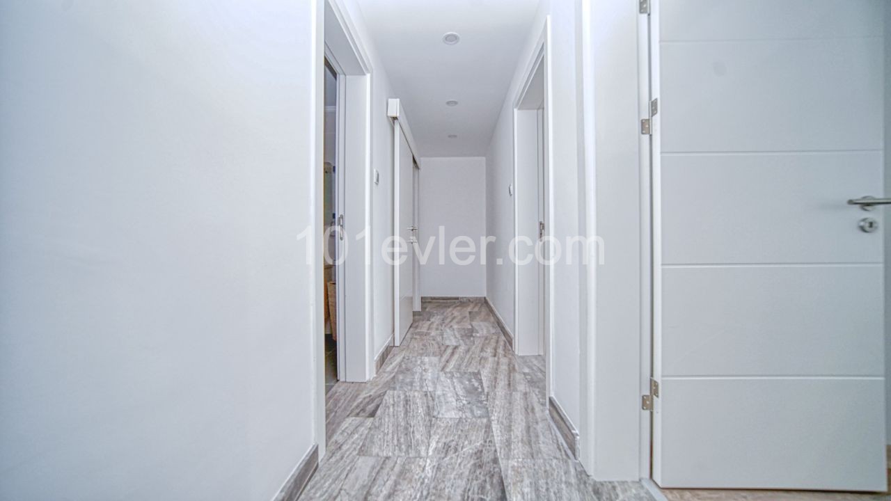 3+1 En-Suite Residence for Rent in Kyrenia Center 