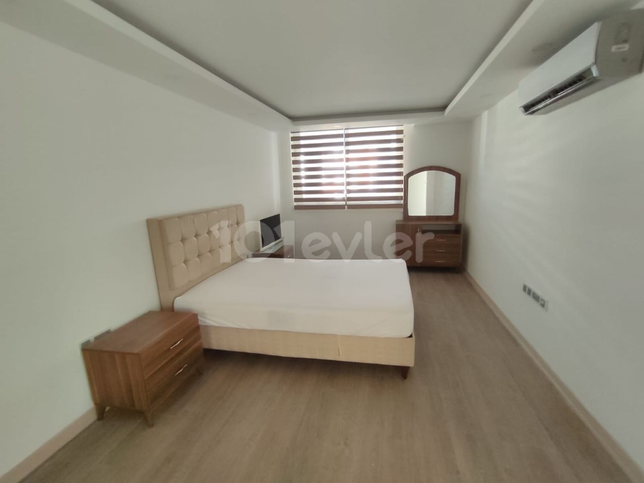 3+1 En-Suite Residence for Rent in Kyrenia Center 