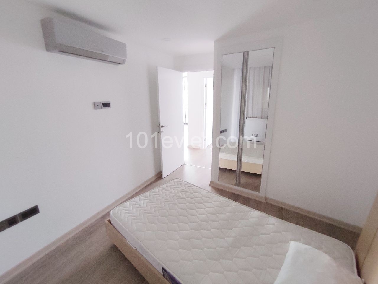 2+1 Flat for Rent in Elegance Complex in the Center of Kyrenia ** 