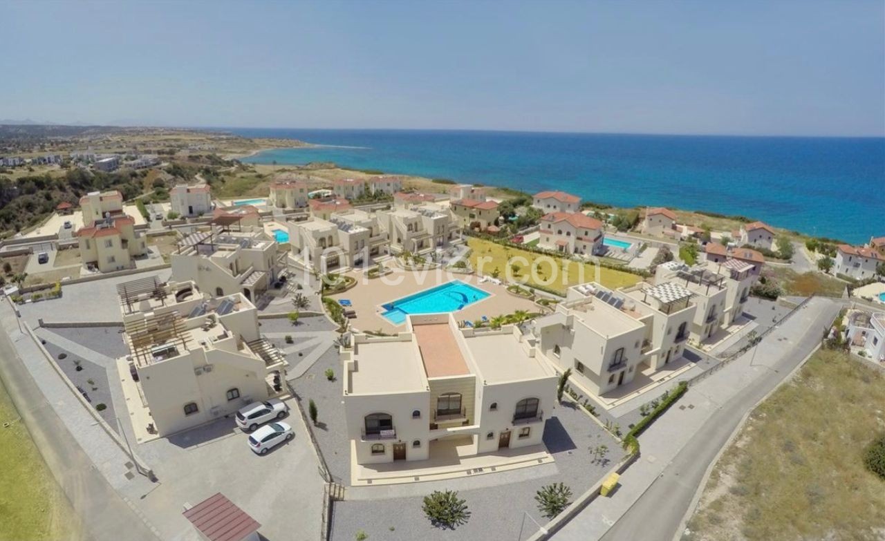 2+1 SEHR PRIVATE WOHNUNG MIT HERRLICHEM MEERBLICK IN ZYPERN KYRENIA ESENTEPEDE ** 