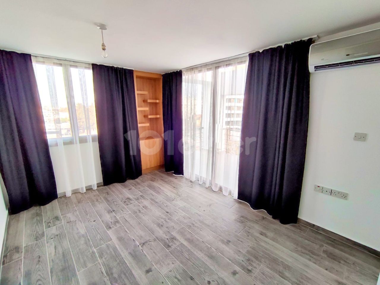 3+1 Duplex Penthouse with Amazing View in Kyrenia Center 