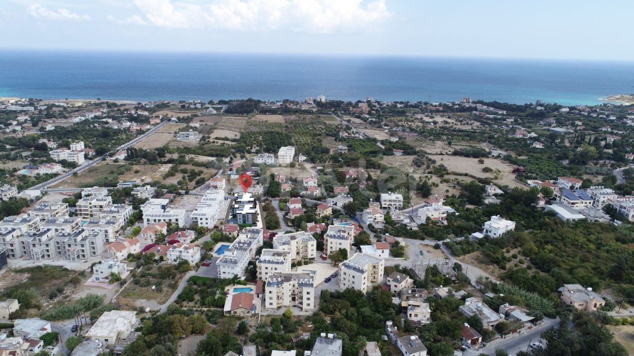 2+1 WOHNUNG ZUM VERKAUF IN KYRENIA LAPTA ** 