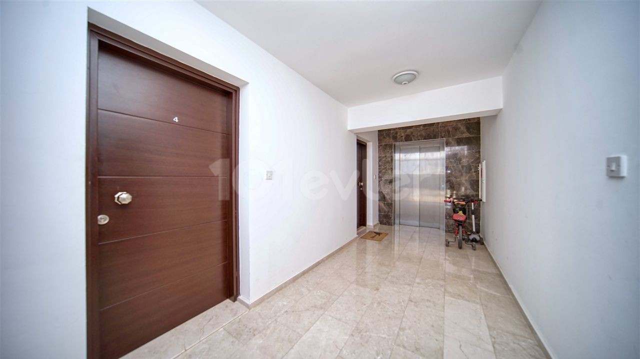 2+1 Möblierte Wohnung Zum Verkauf In Kyrenia Karakum ** 