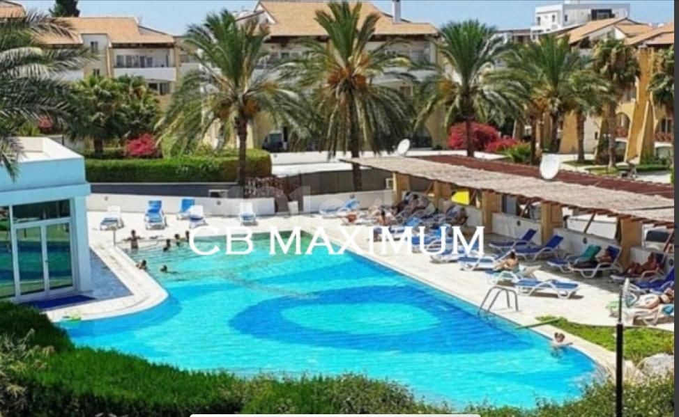 Girne  Merkezde Havuzlu Sitede Türk Koçanlı 1+1 Daire! £57.500