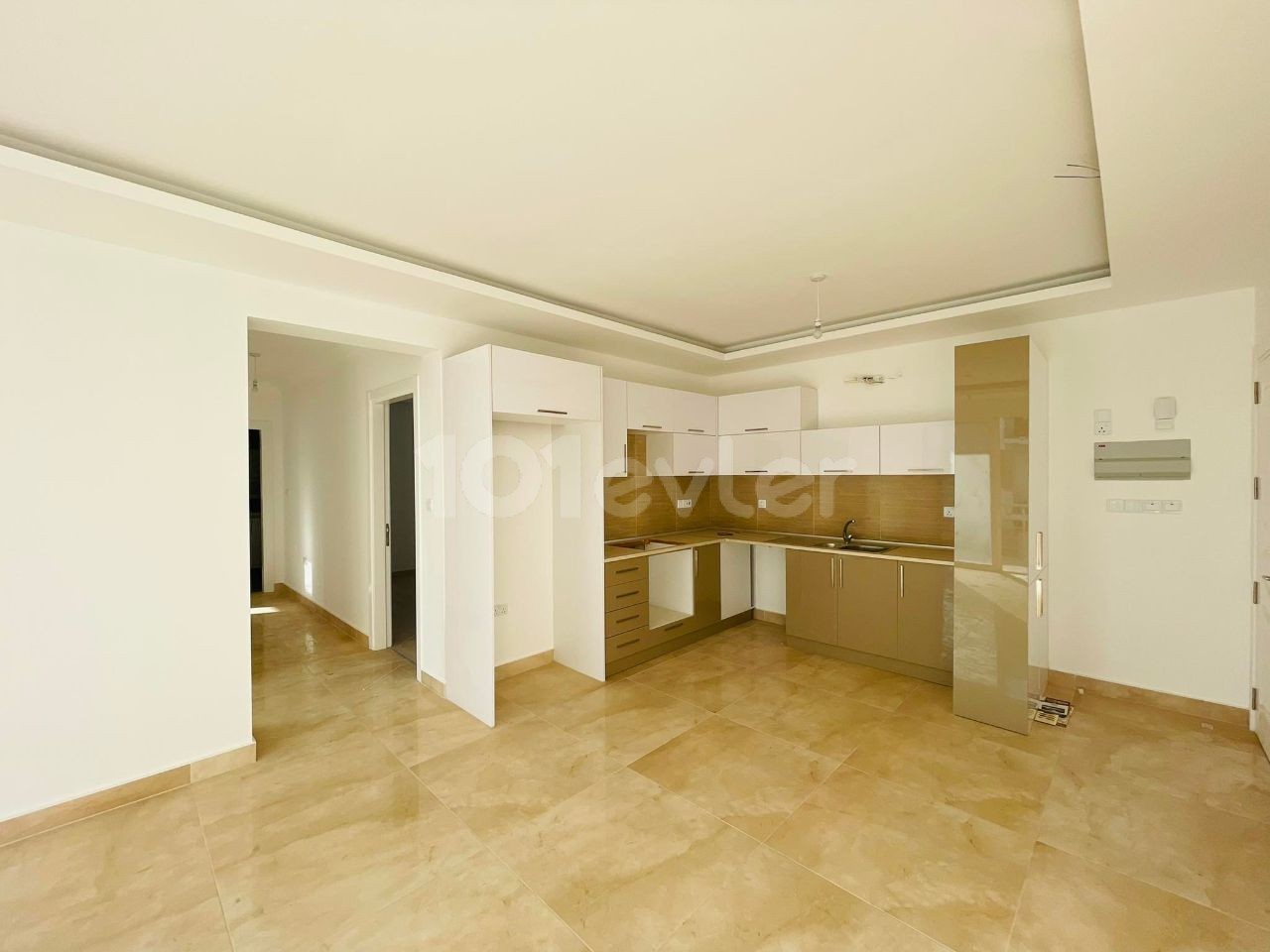 NUR AUTORISIERTE ZYPERN KYRENIA ALSANCAK LOTUS PARK TA 3 + 1 NEUE WOHNUNG ** 