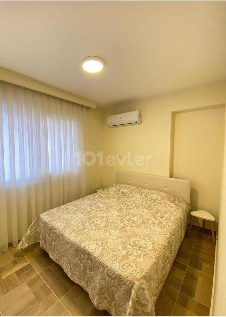 Girne Merkezde Lüks 2 Yatak Odalı Kiralık Daire