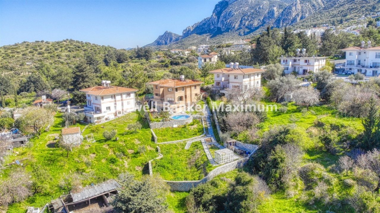 Breathtaking 5 Bedroom Villa for Rent in Kyrenia Karmide (Private Portfolio) ** 