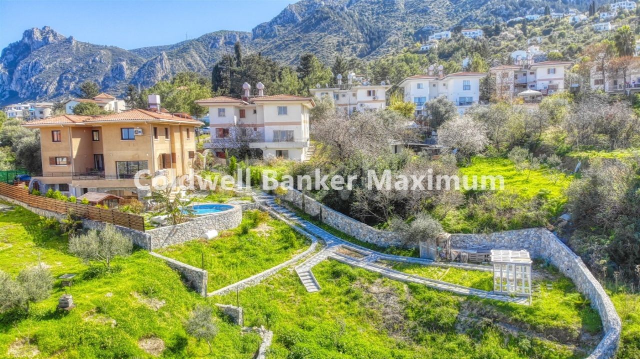 Breathtaking 5 Bedroom Villa for Rent in Kyrenia Karmide (Private Portfolio) ** 