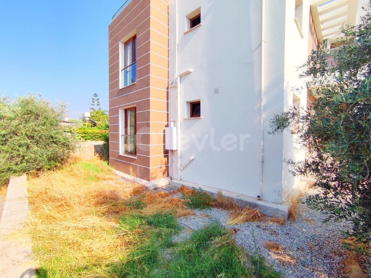 2-Zimmer-Wohnung Mit Garten In Kyrenia Ozanköy ** 