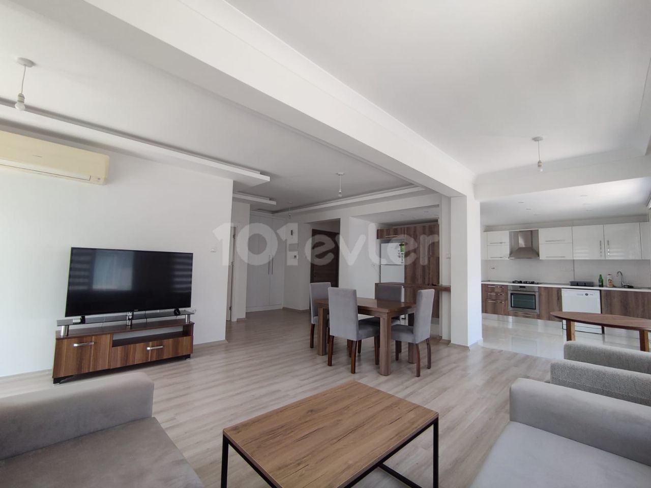 3+1 Penthouse with a Huge view of the Mountains and the Sea in the Center of Kyrenia ** 