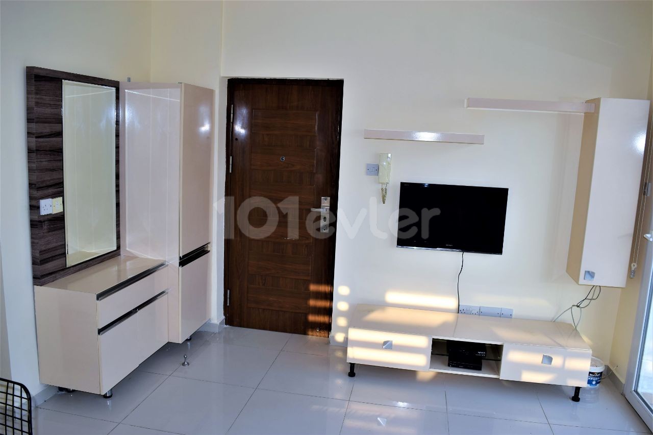 2+1 Penthouse with Large Balcony for Rent in Kyrenia Center