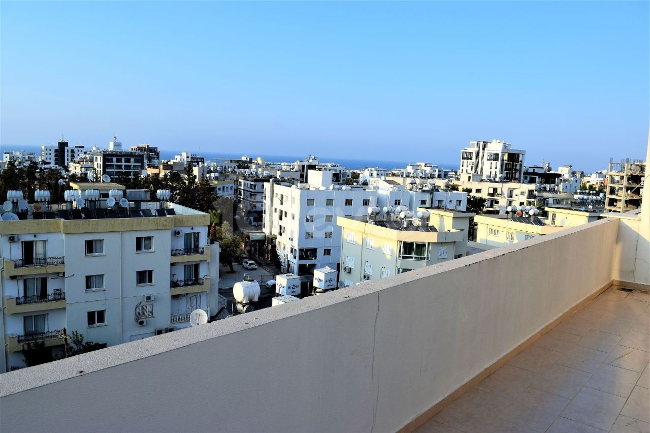 2+1 Penthouse with Large Balcony for Rent in Kyrenia Center