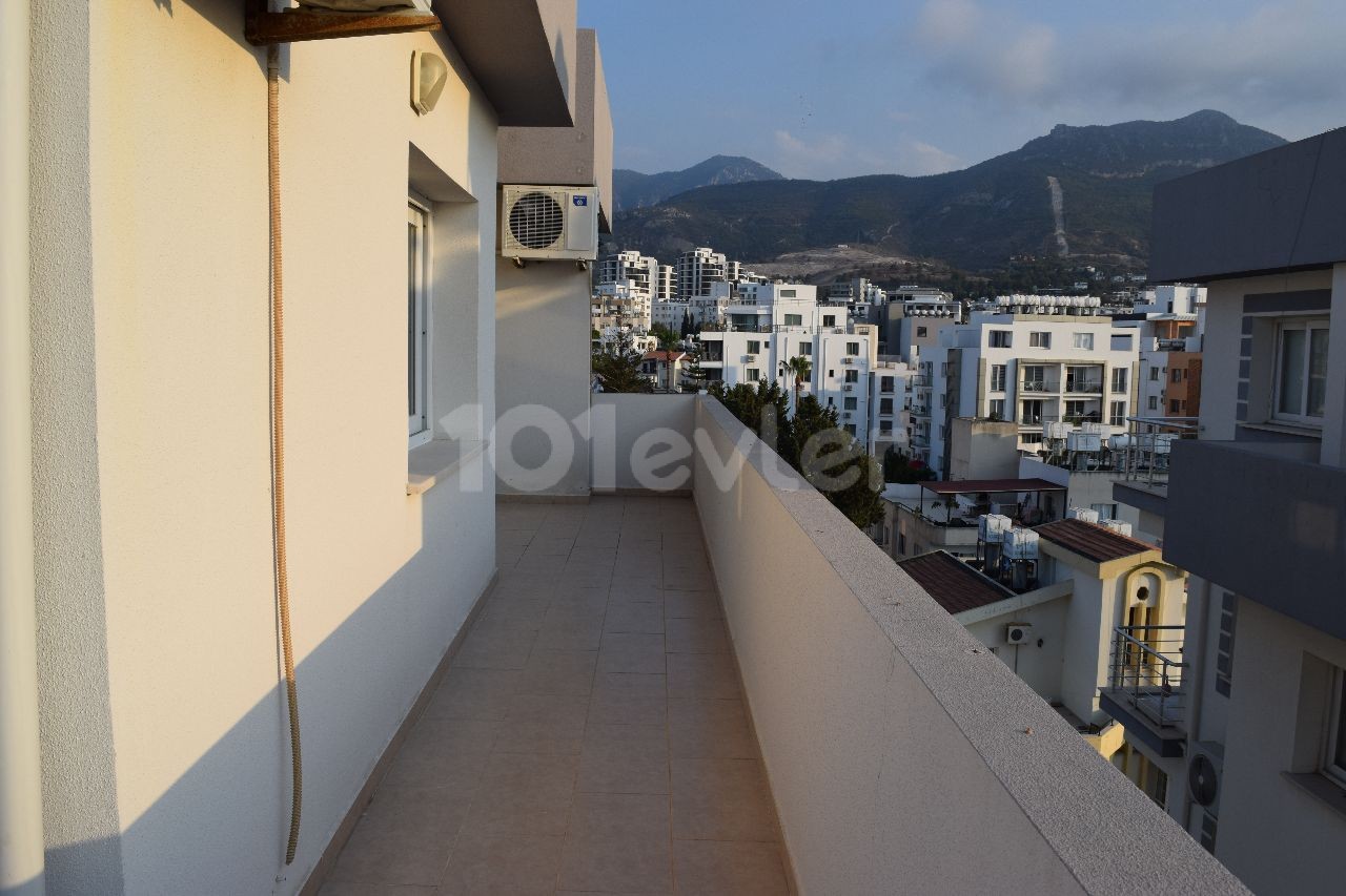 2+1 Penthouse with Large Balcony for Rent in Kyrenia Center