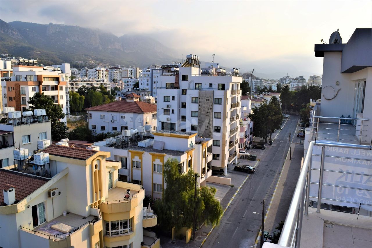 2+1 Penthouse with Large Balcony for Rent in Kyrenia Center