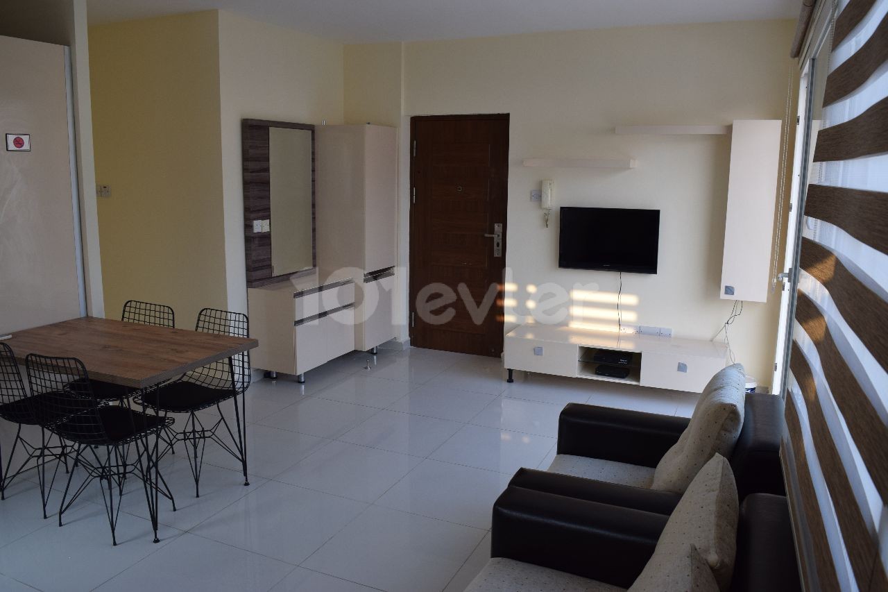 2+1 Penthouse with Large Balcony for Rent in Kyrenia Center