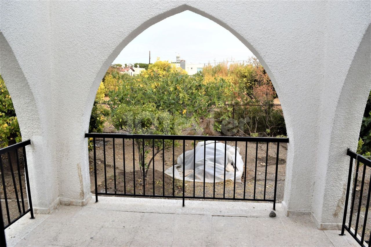 4+1 Detached House for Rent with a Large Garden in Kyrenia Ozankoy ** 