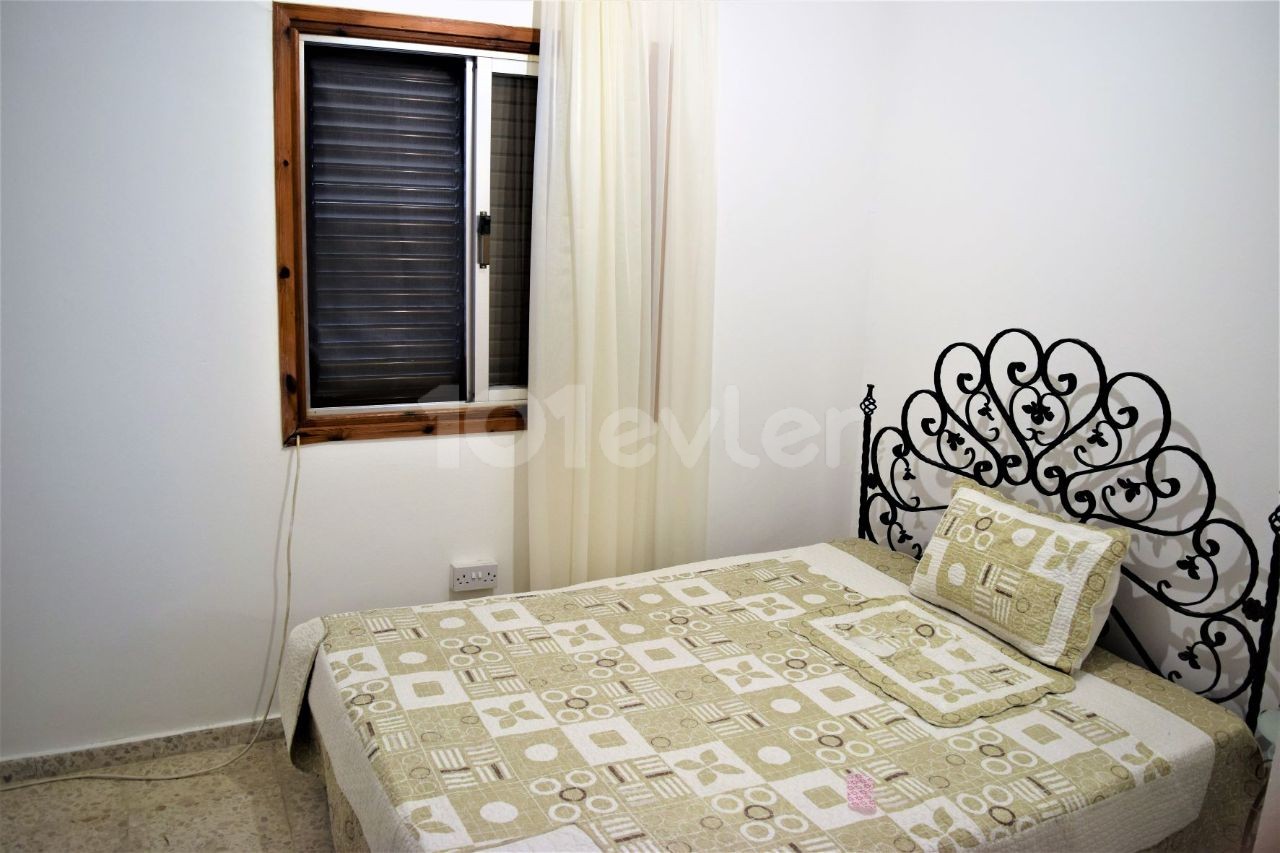 Girne Ozanköyde 4+1 Geniş Bahçeli Kiralık Müstakil Ev