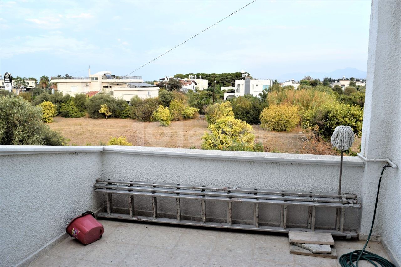 4+1 Detached House for Rent with a Large Garden in Kyrenia Ozankoy ** 