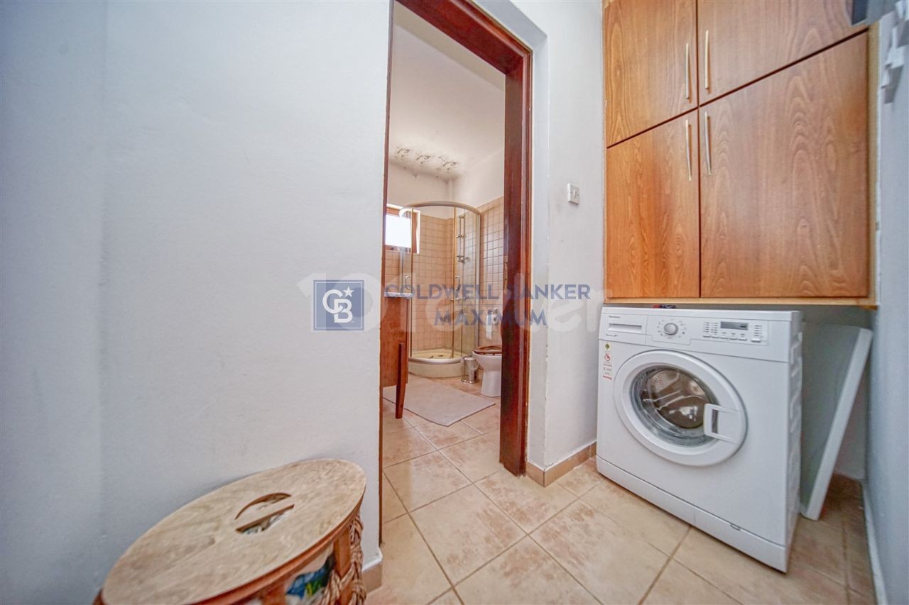 4 + 1 Villa Zum Verkauf In Kyrenia Chatalköy ** 