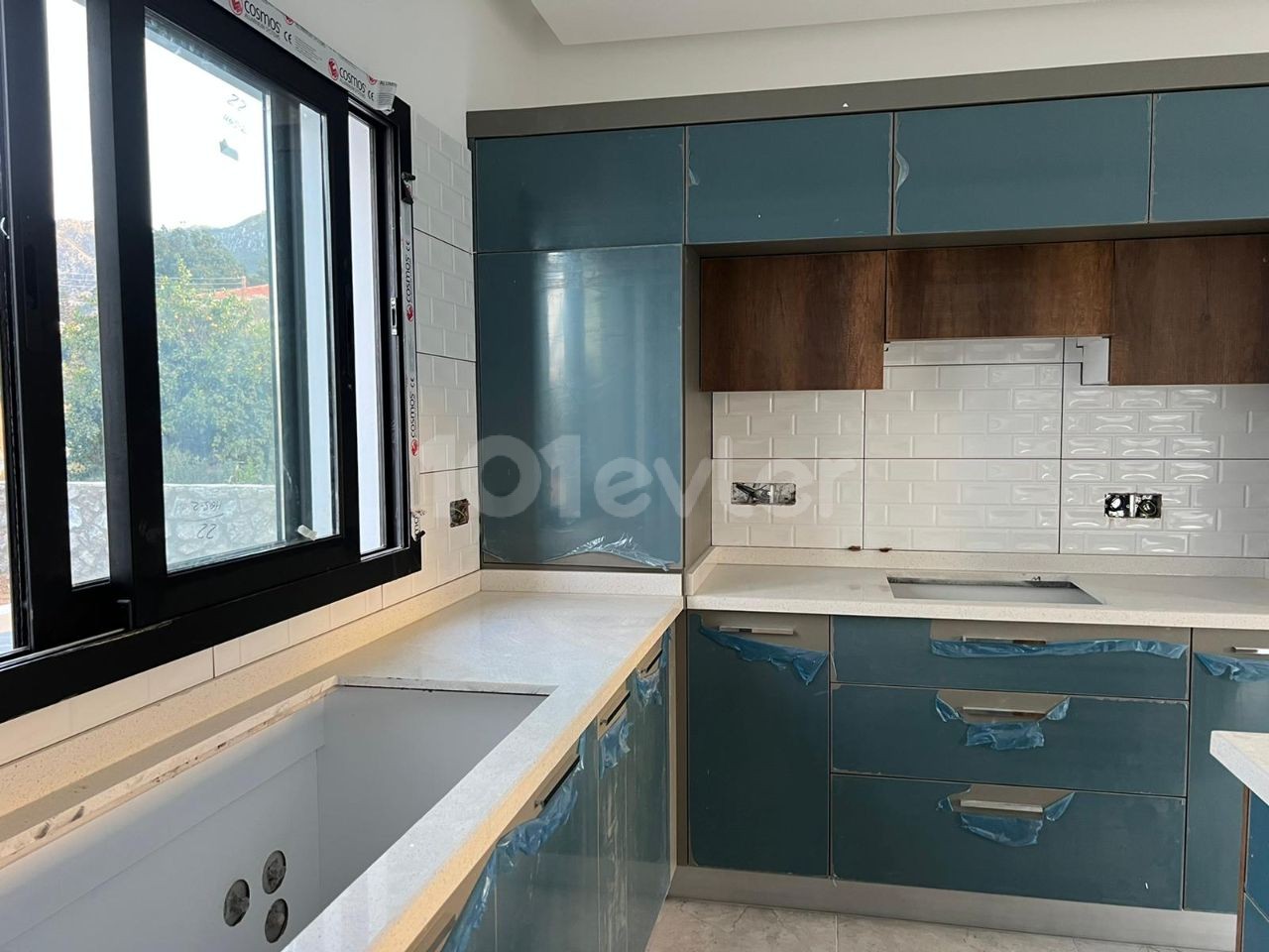 Kıbrıs Girne Alsancak Bölgesinde Satılık 3+1 Villa