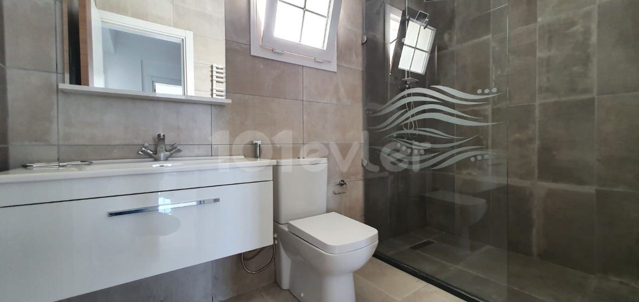 2 + 1 Turkish Cob Apartment for Sale in Nicosia Dereboyu District ** 