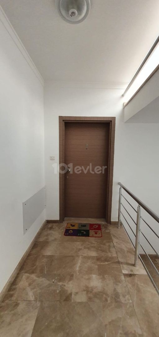 Lefkoşa Dereboyu Bölgesinde 2+1 Türk Koçanlı Satılık Daire